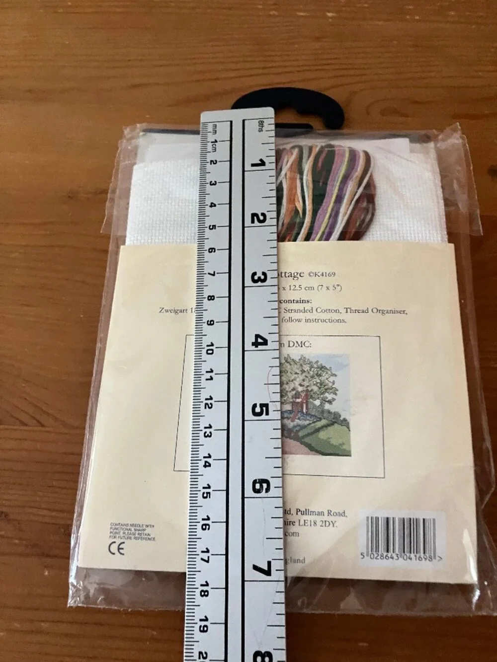 DMC counted cross stitch kit English cottage scene Made in England 7x5